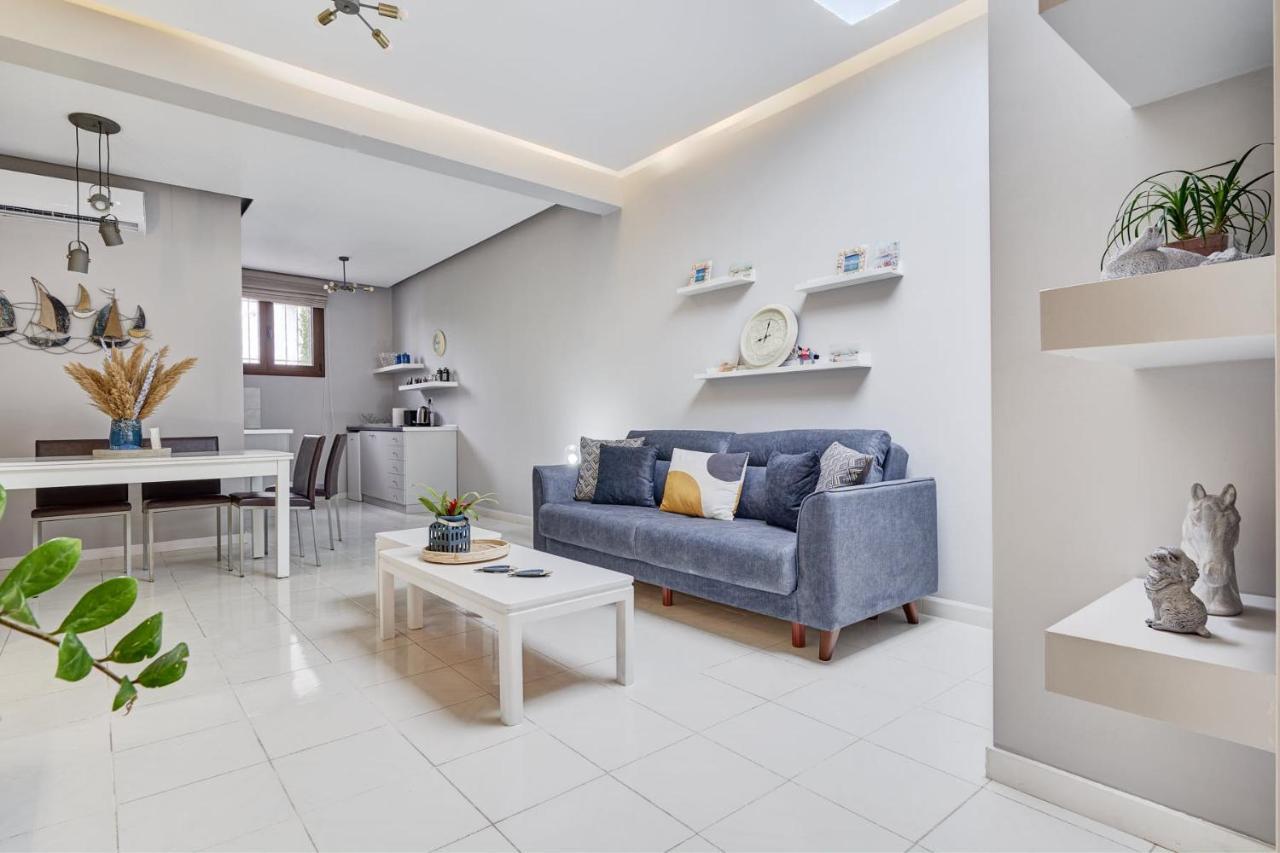 Old Town Luxury Velvet Apartment Rhodes City 외부 사진