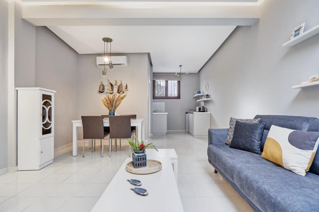 Old Town Luxury Velvet Apartment Rhodes City 외부 사진